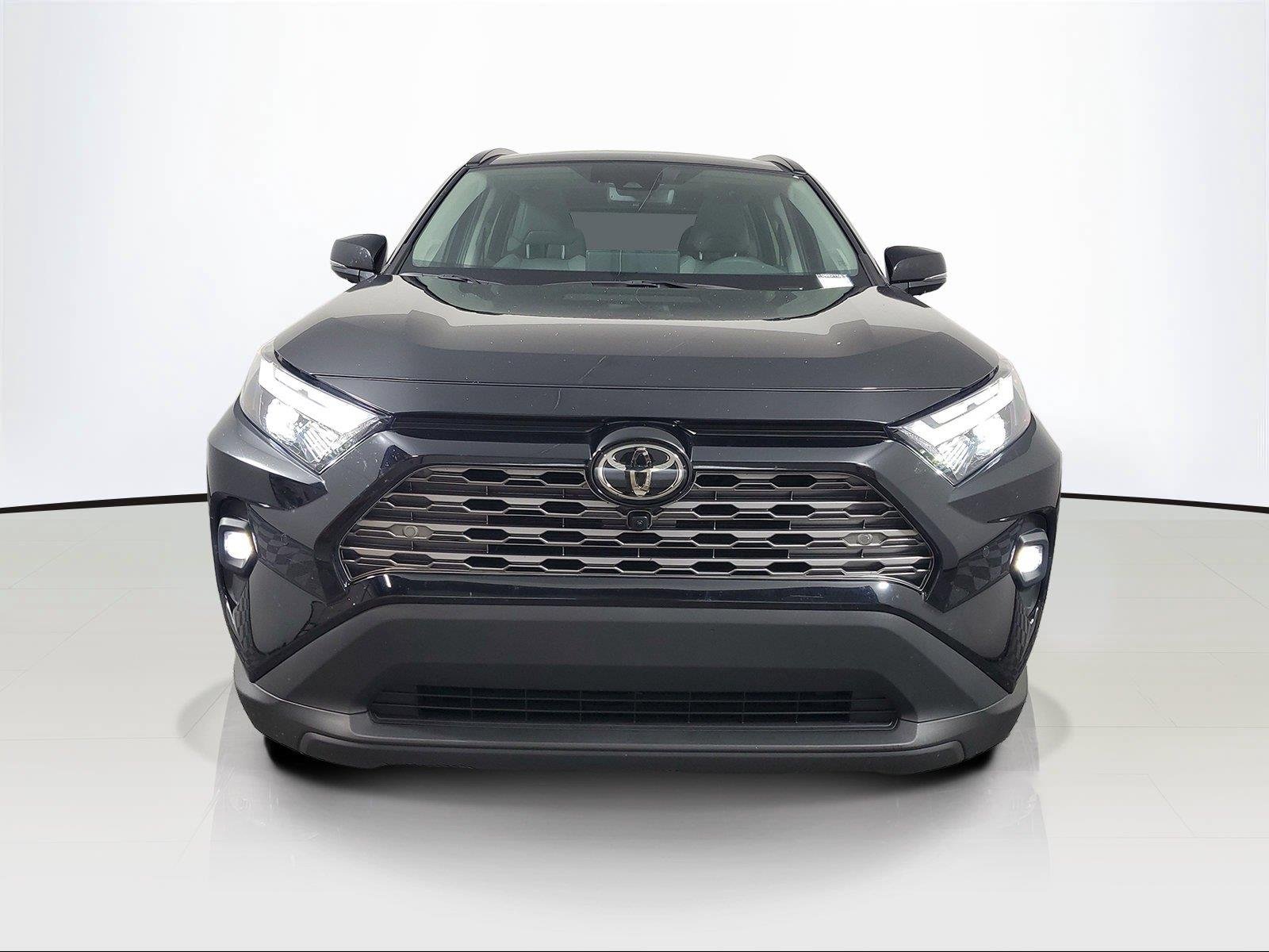 Used 2025 Midnight Black Metallic TOYOTA Limited image 2