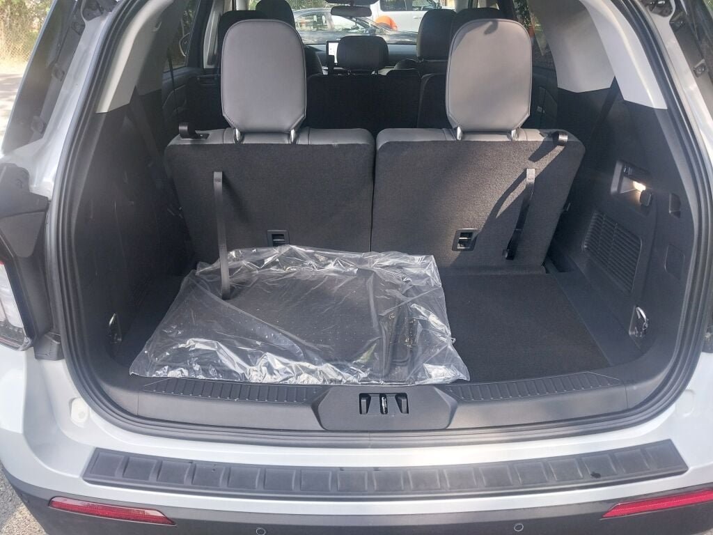 New 2026 Space White Metallic Ford Active w/200A Pkg image 20
