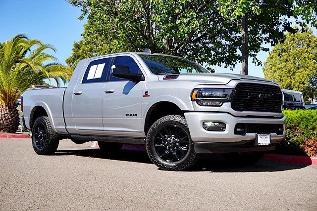 Certified Used 2022 Silver Ram Limited image 1