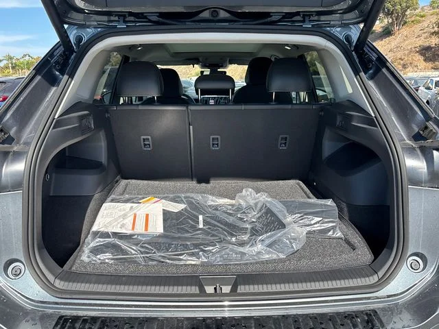 New 2026 Platinum Gray Metallic Volkswagen 2.0T SE image 15