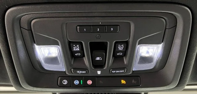 2025 GMC Sierra 2500HD Denali Ultimate - Photo 39