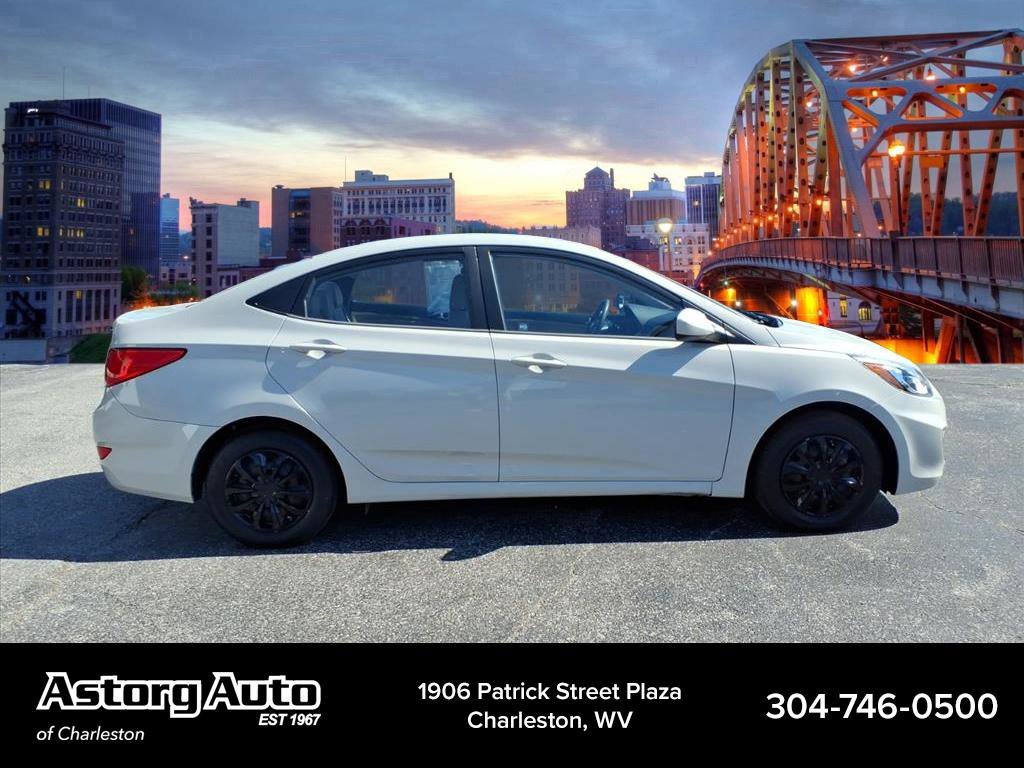 Used 2016 Hyundai Accent SE with VIN KMHCT4AE6GU118042 for sale in Parkersburg, WV