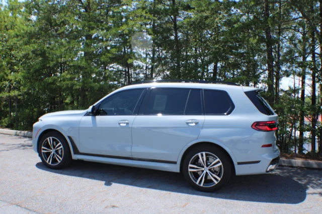 Used 2023 Brooklyn Grey Metallic BMW xDrive40i image 3