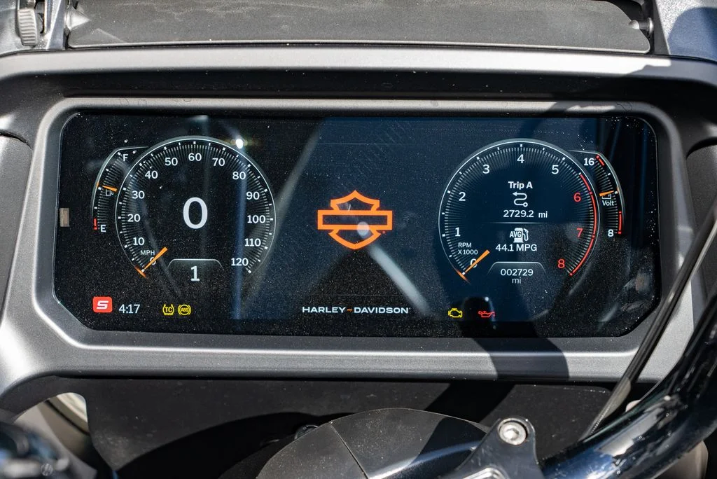 Used 2024 Gray Harley-Davidson FLTRXS image 7