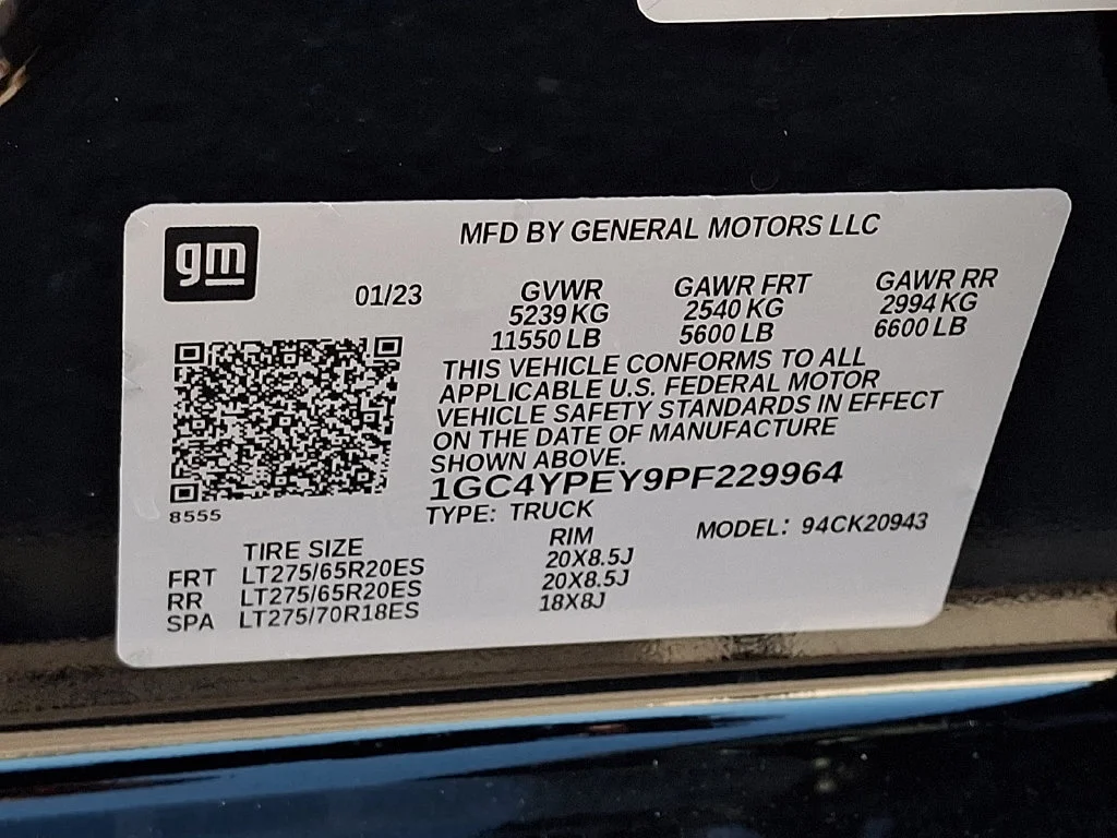 Used 2023 Black Chevrolet LTZ image 28