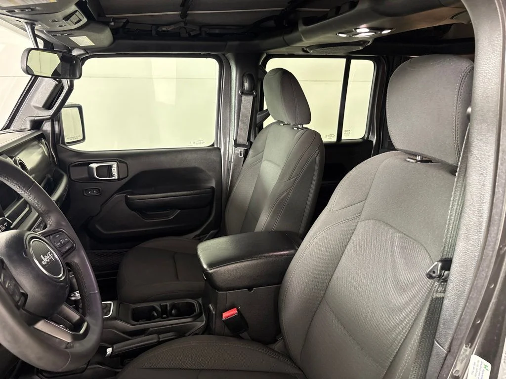 Used 2023 Gray Jeep Sport S image 25