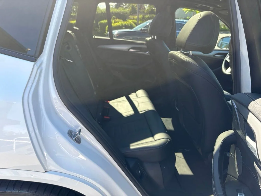 Used 2020 White BMW M40i image 25