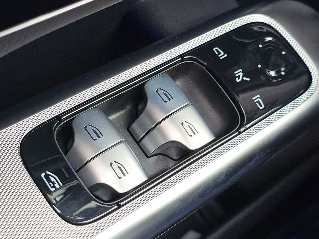 New 2026 Cirrus Silver Metallic Mercedes-Benz GLC 300 image 61