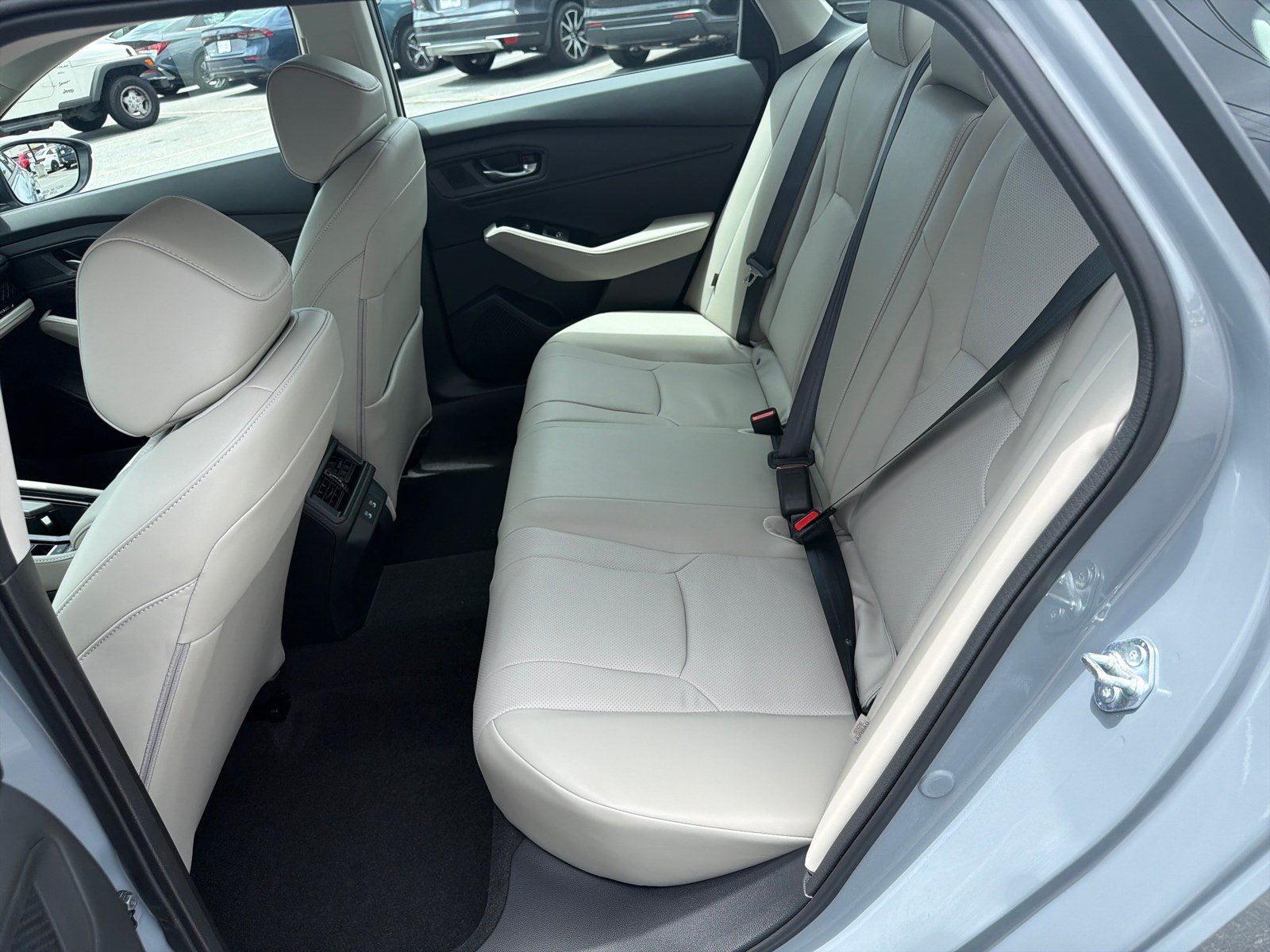 New 2026 Urban Gray Pearl Honda Touring image 12