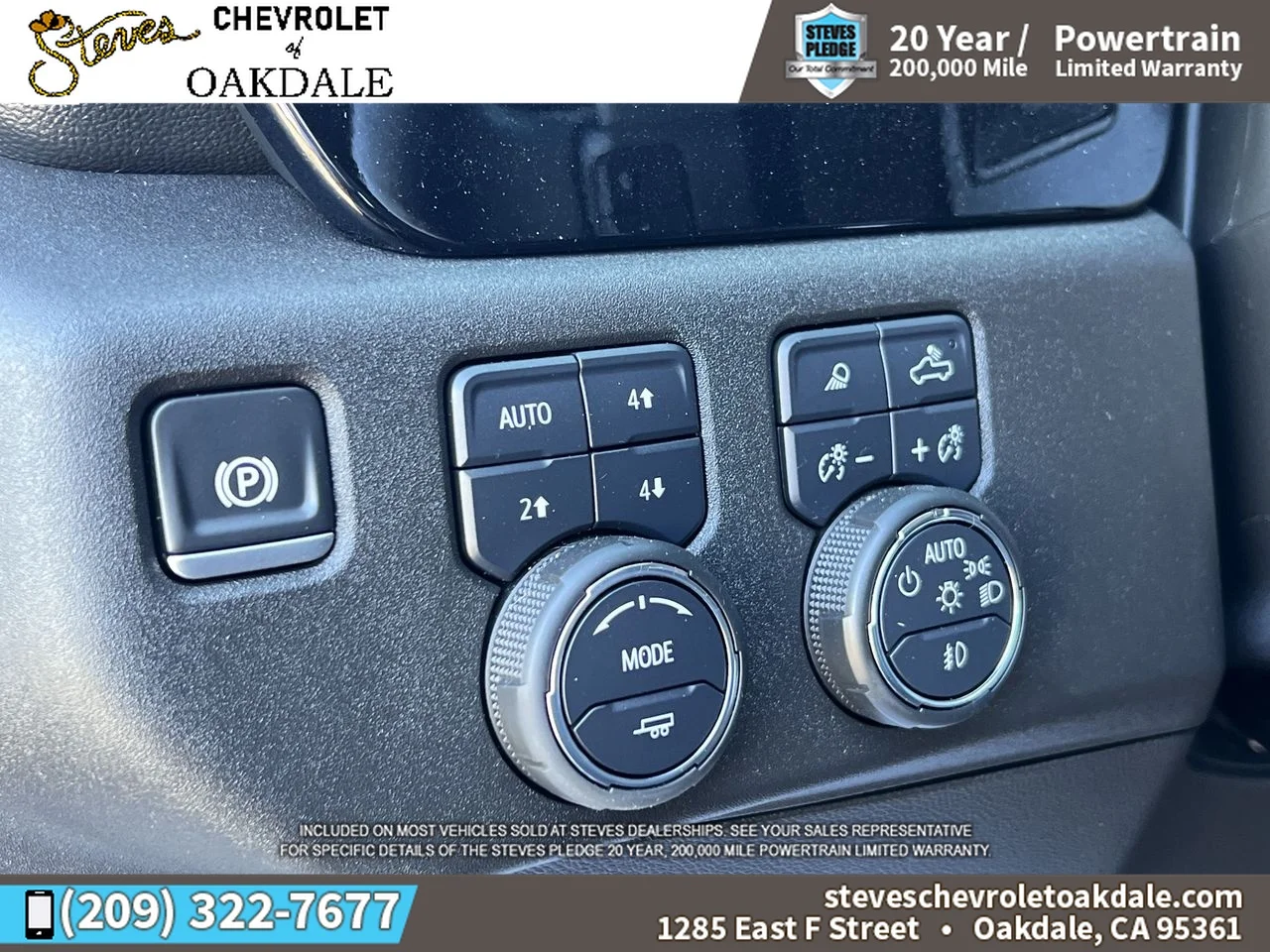 Used 2025 Iridescent Pearl Tricoat Chevrolet High Country image 21