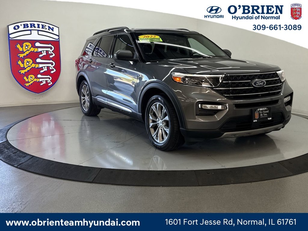 Used 2022 Gray Metallic Ford XLT image 1