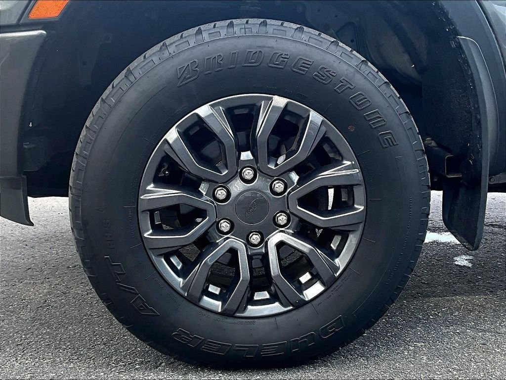 Used 2022 Gray Ford XLT image 7