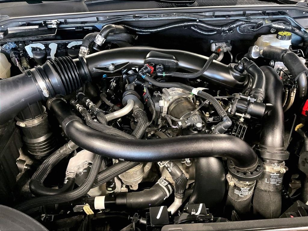 Used 2025 Gray Ford Raptor image 35