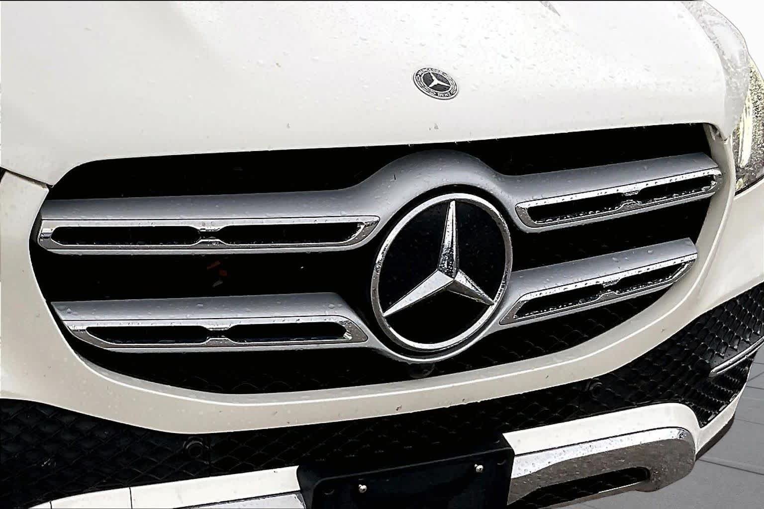 Certified Used 2022 MANUFAKTUR Diamond White Bright Mercedes-Benz GLE 350 image 28