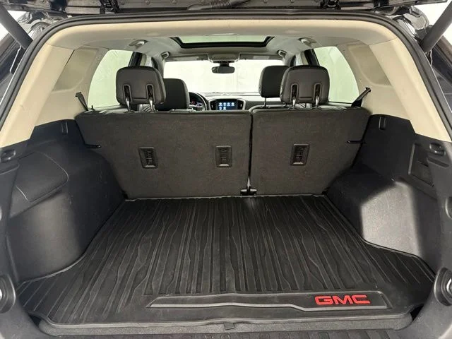 Used 2018 Black GMC Denali image 33