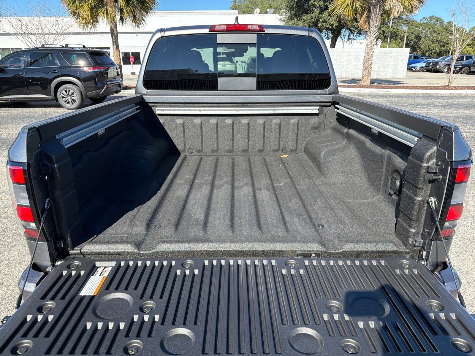 New 2026 Nissan Frontier PRO-4X 4D Crew Cab