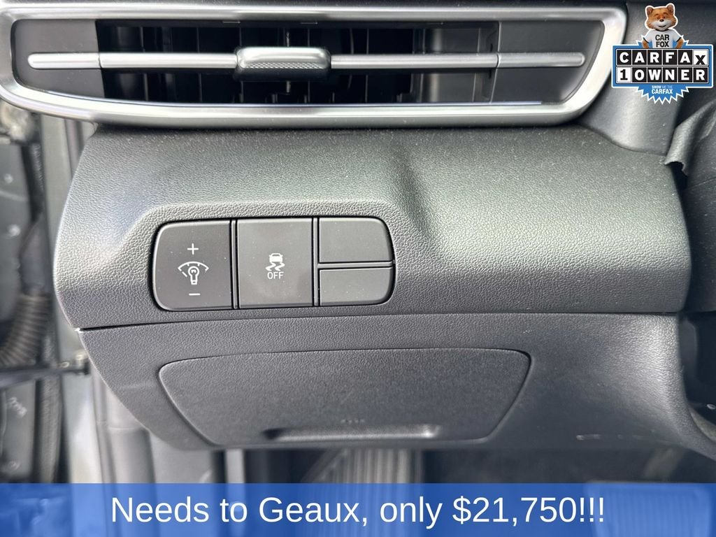 Used 2025 Gray Hyundai SEL Convenience image 50