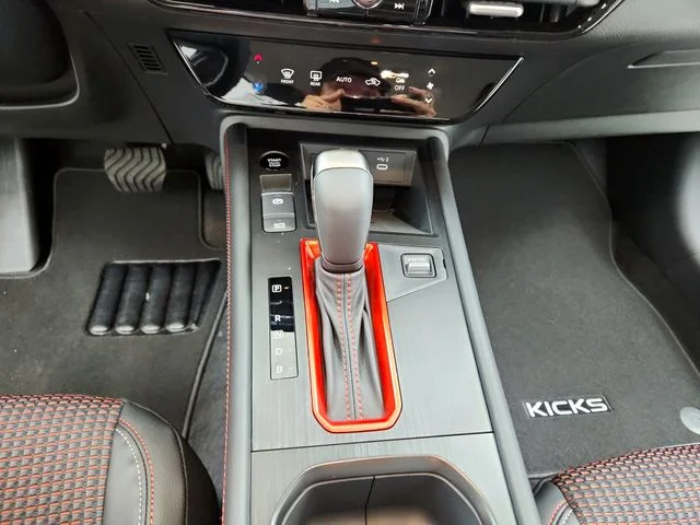 2026 Nissan KICKS SR - Photo 24