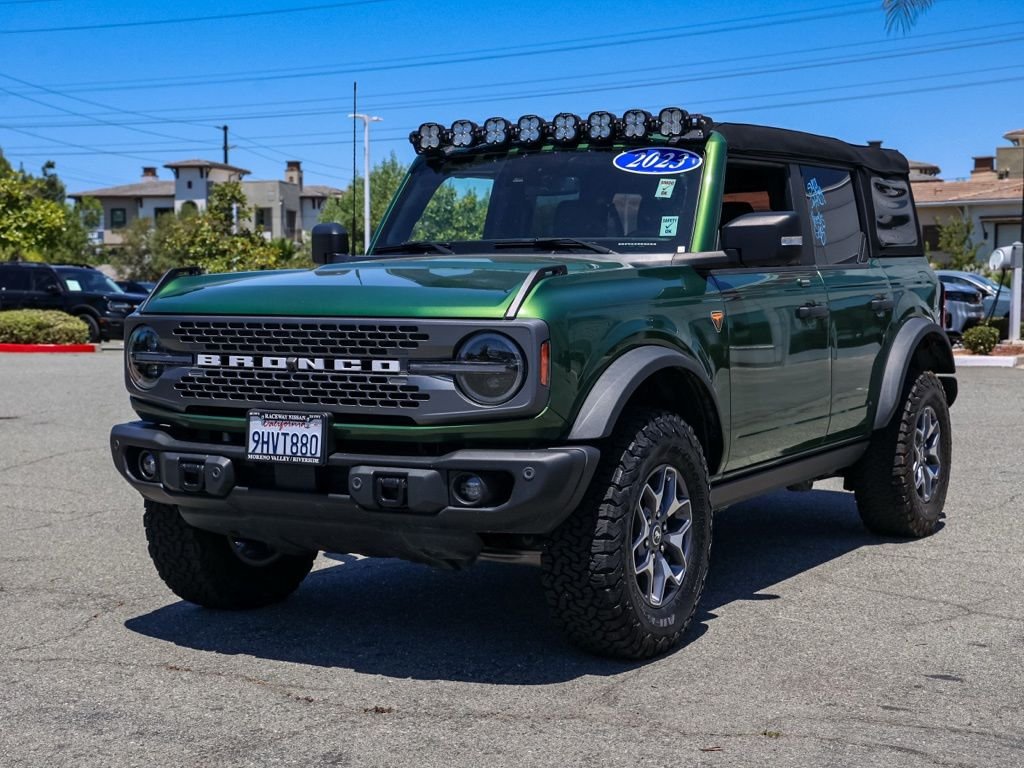Used 2023 Green Ford Badlands image 7