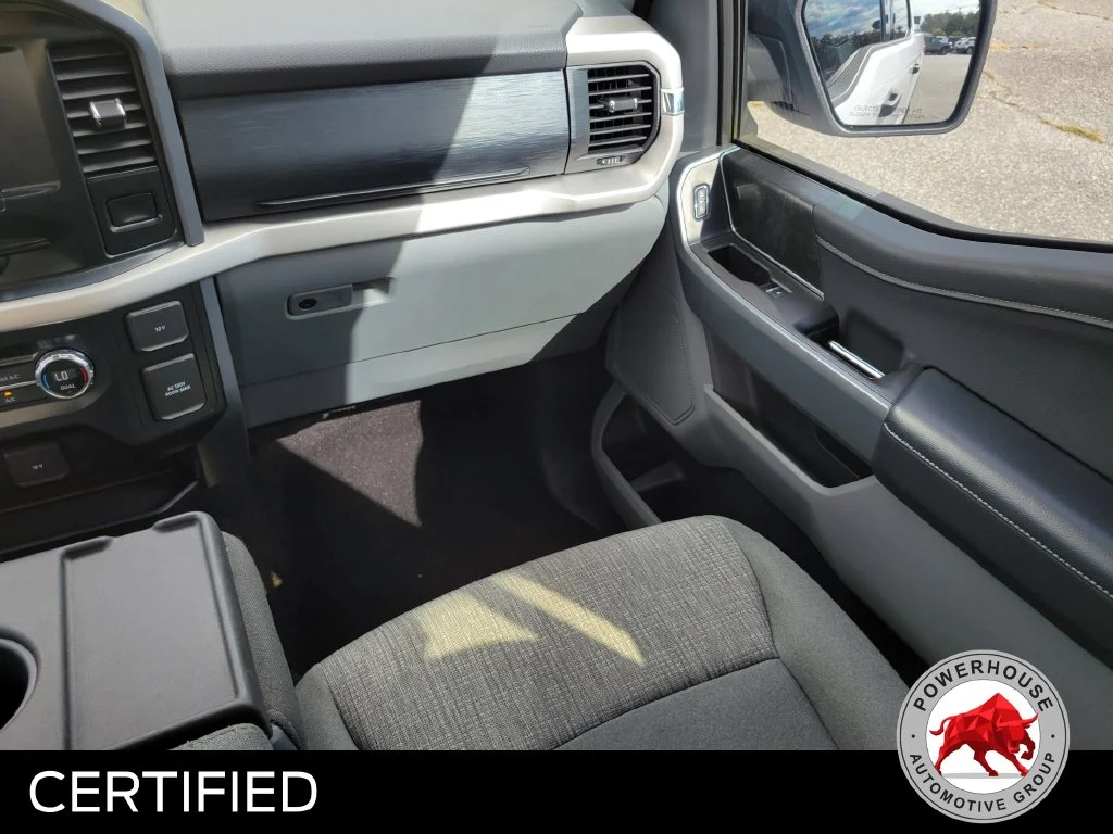 Used 2021 White Ford XLT image 21