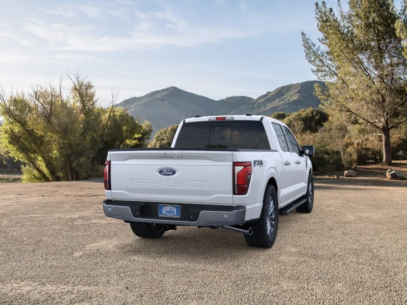 New 2026 Star White Metallic Tri-Coat Ford Lariat® image 31