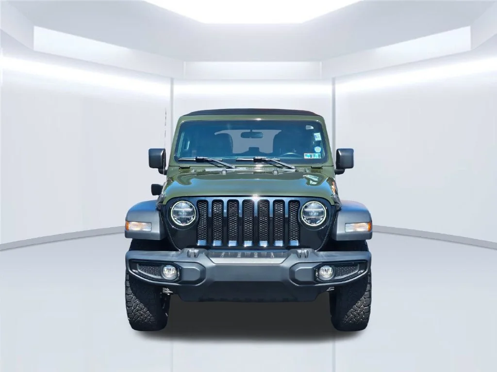 Certified Used 2022 Green Jeep Unlimited Willys image 15