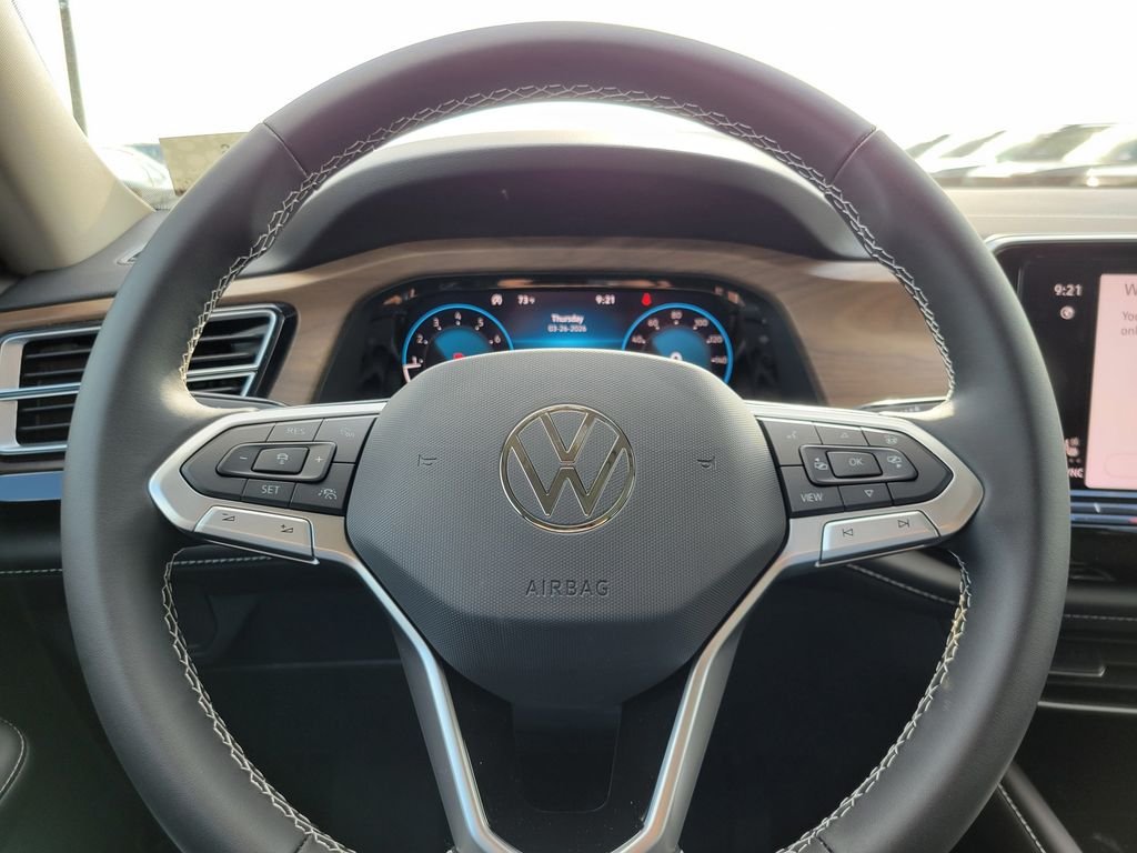 New 2026 White/off-white Volkswagen 2.0T SE w/Technology image 11