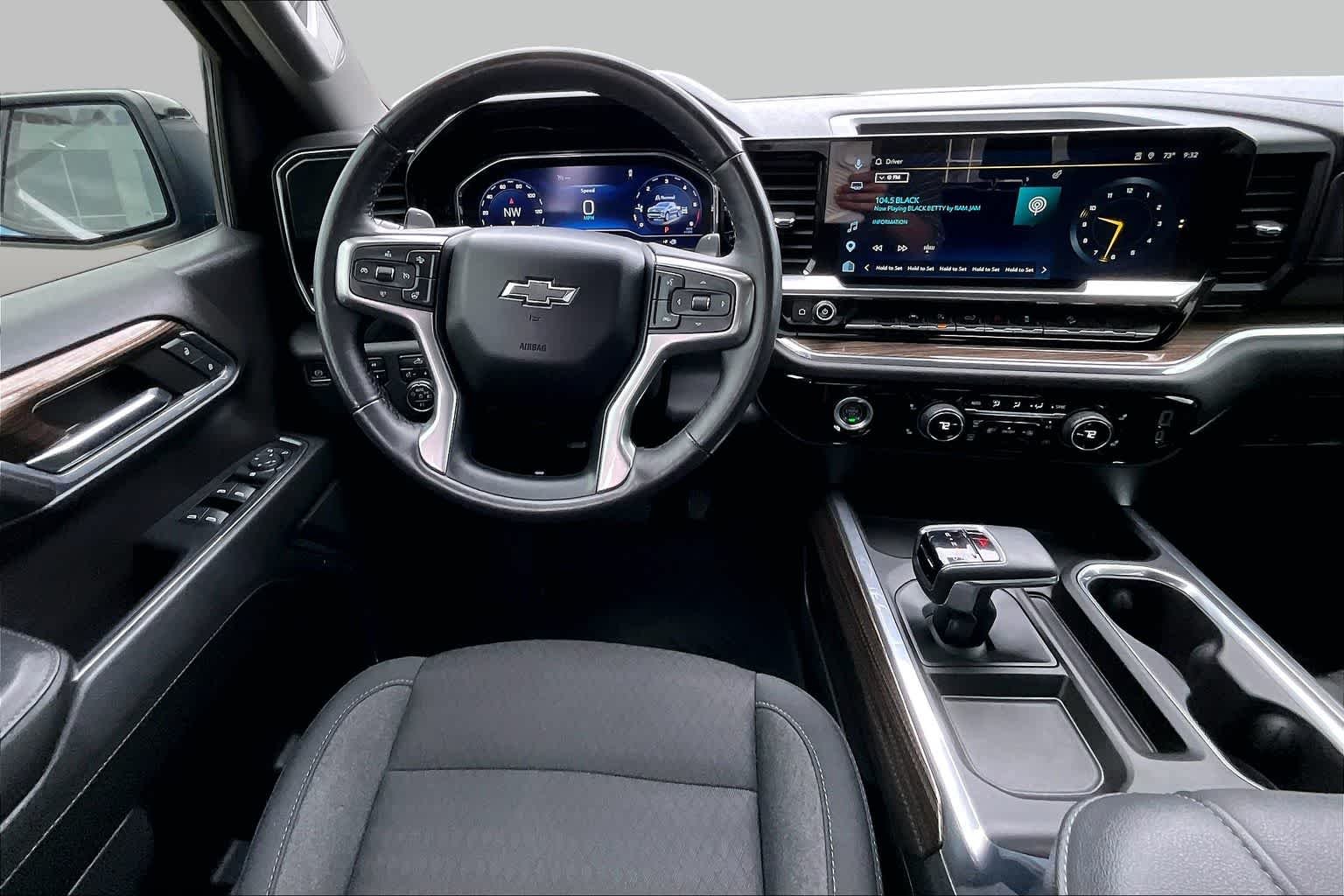 Used 2023 Glacier Blue Metallic Chevrolet RST image 6