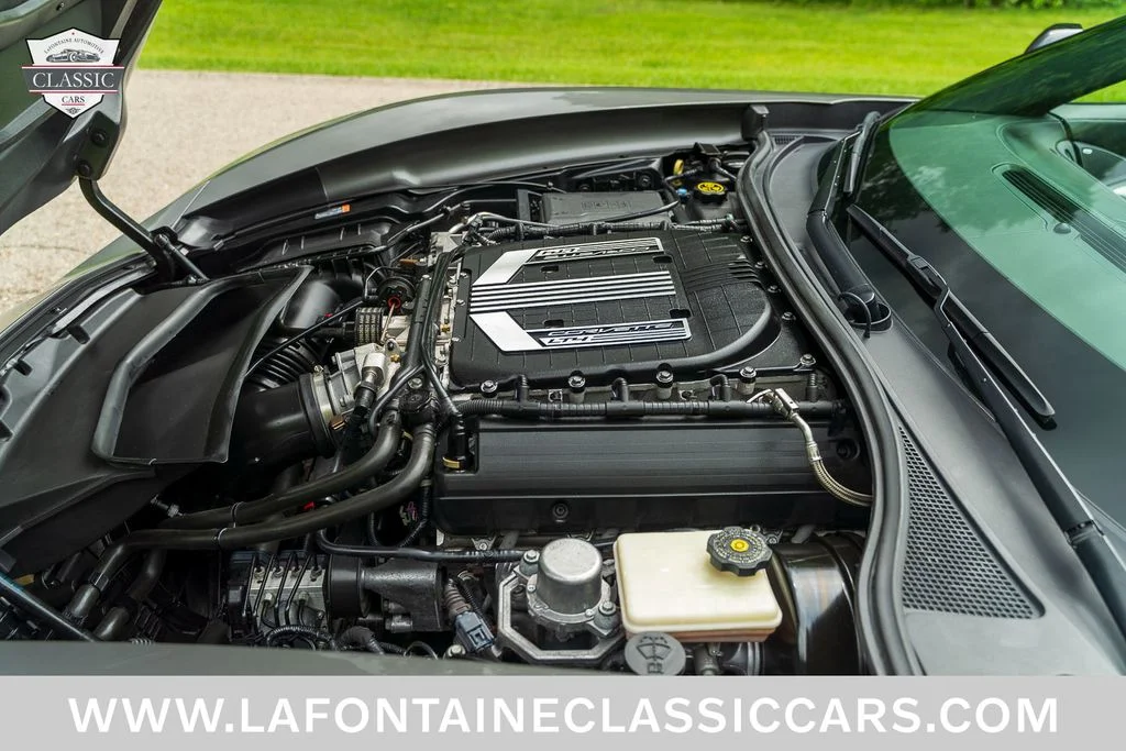 Used 2015 Gray Chevrolet Z06 image 41