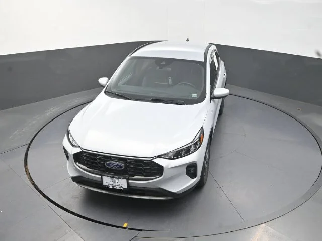 Used 2025 Silver Ford ST-Line Select image 12