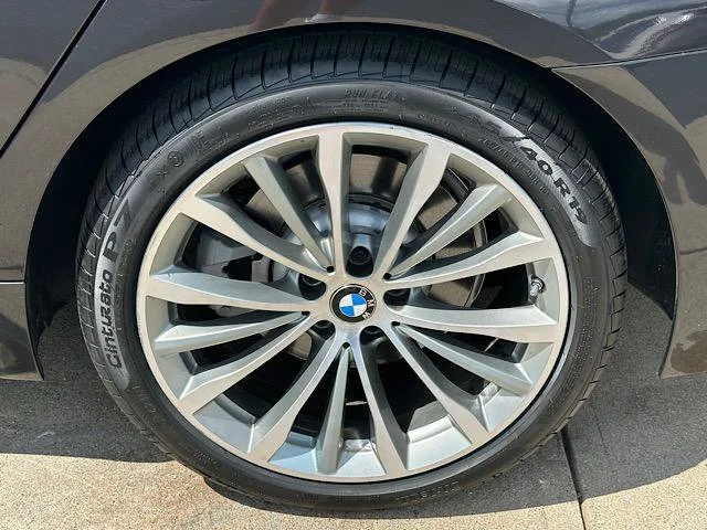 Certified Used 2023 Dark Graphite Metallic BMW 530i xDrive image 34