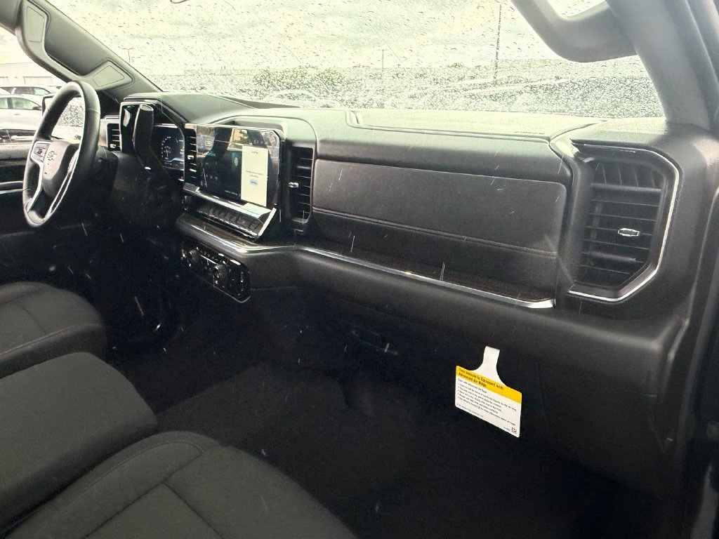 Used 2024 Black Chevrolet LT image 17