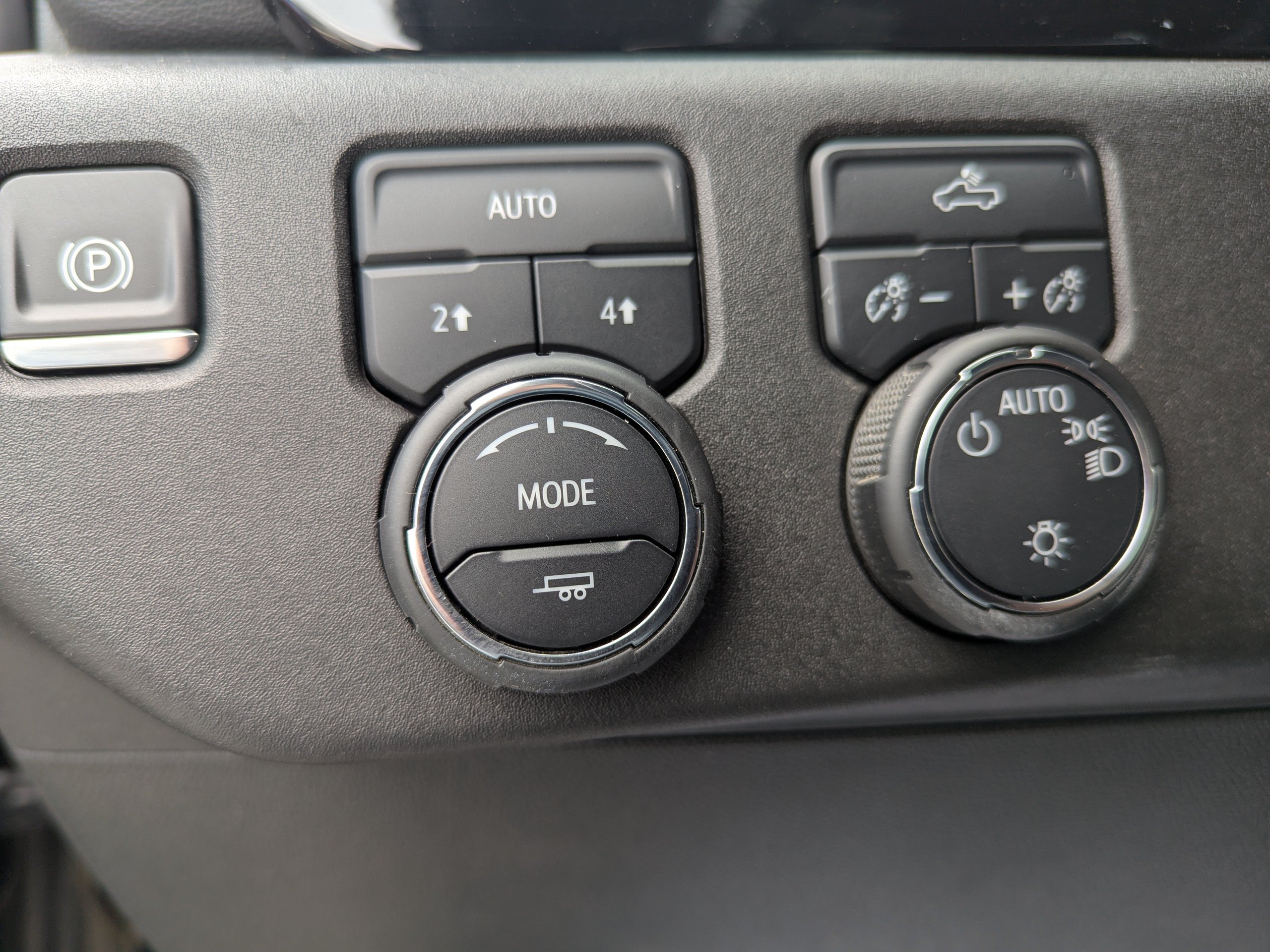 2024 Chevrolet Silverado 1500 LT - Photo 14