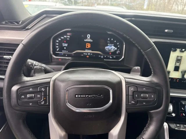 Used 2024 Black GMC Denali image 29