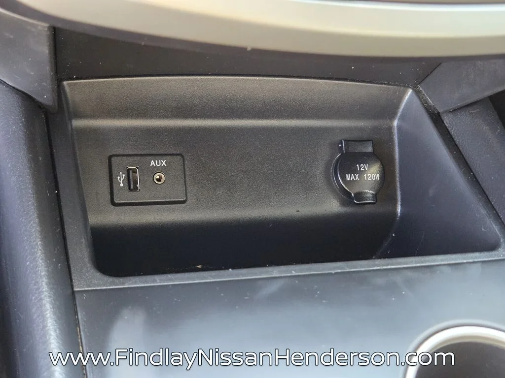 Used 2016 Black Nissan 2.5 S image 28