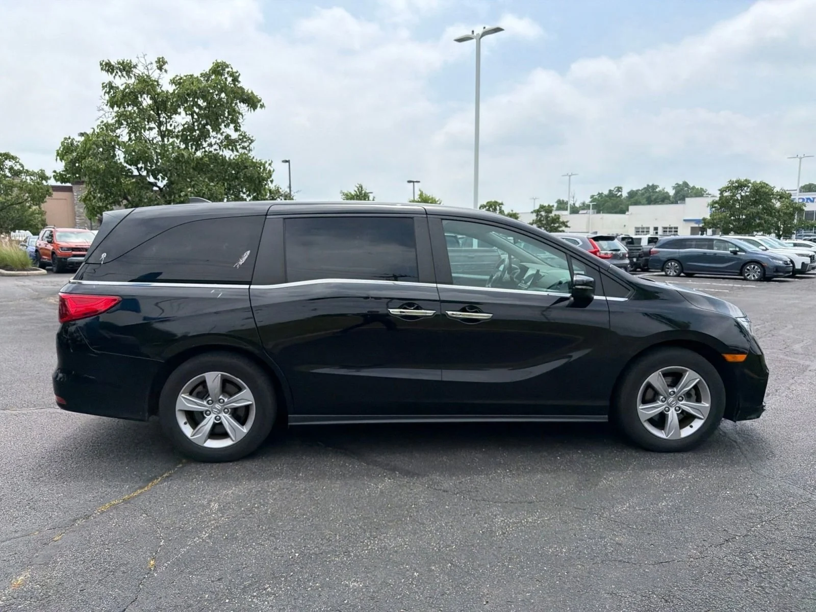 Used 2019 Crystal Black Pearl Honda EX image 9
