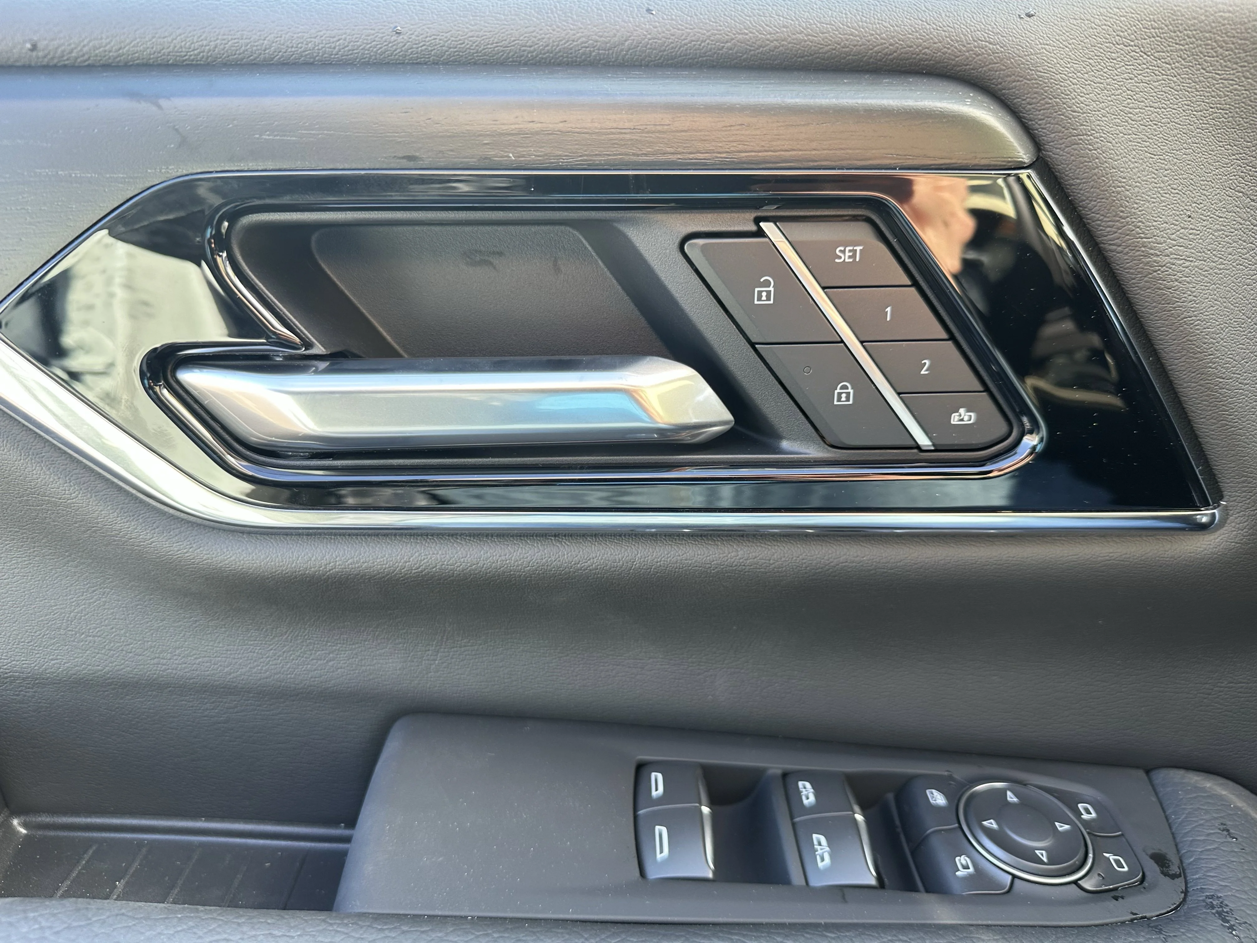 New 2026 Glacier White Tricoat GMC Denali image 9
