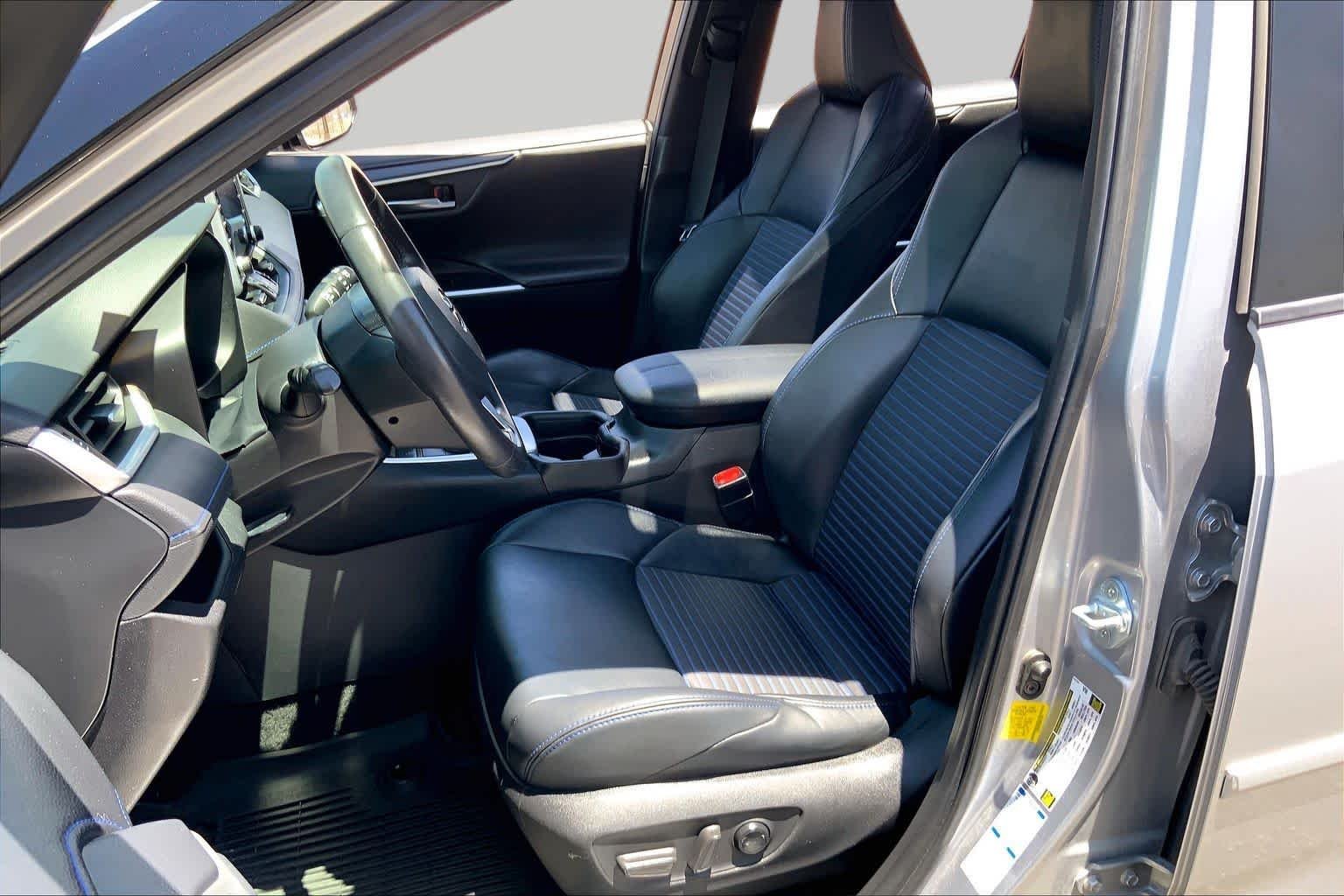 Used 2021 Silver Sky Metallic/Midnight Black Metallic Toyota Hybrid XSE image 9