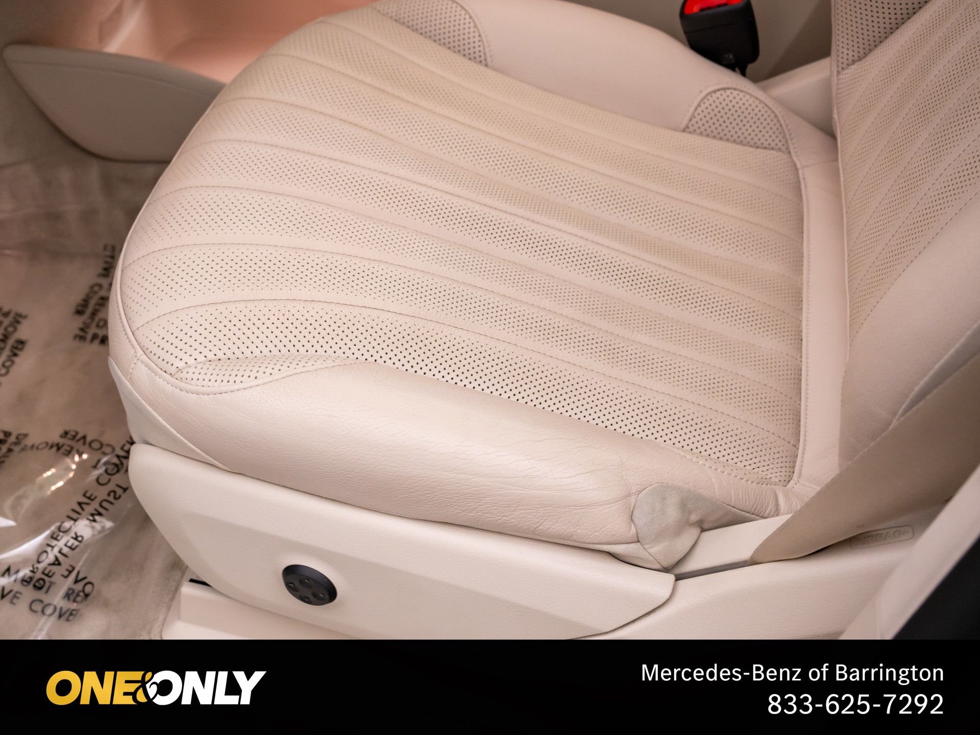 Used 2023 White Mercedes-Benz 450 image 16