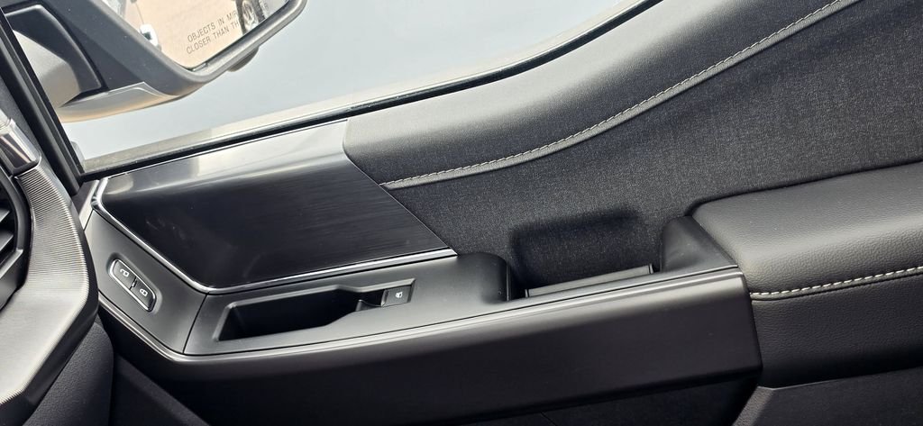New 2026 Iconic Silver Metallic Ford Lariat® image 29