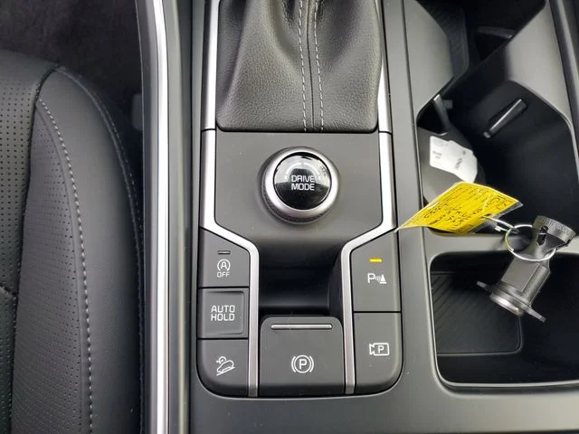 New 2026 Ivory Silver Kia S image 20