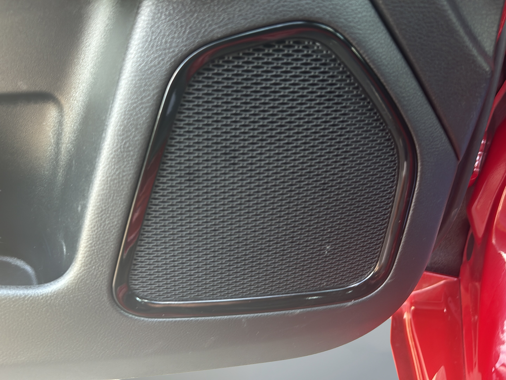 Used 2022 Red Jeep Limited image 30