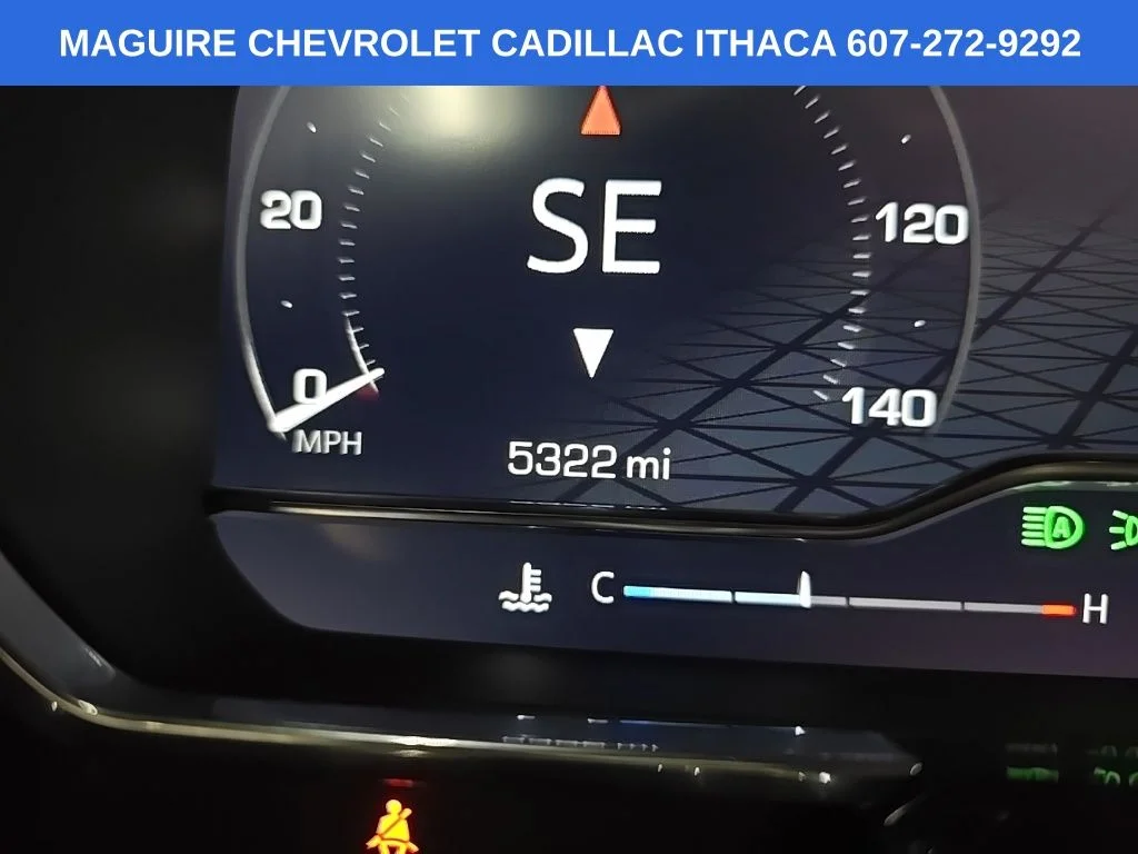 Used 2025 Red GMC Elevation image 23
