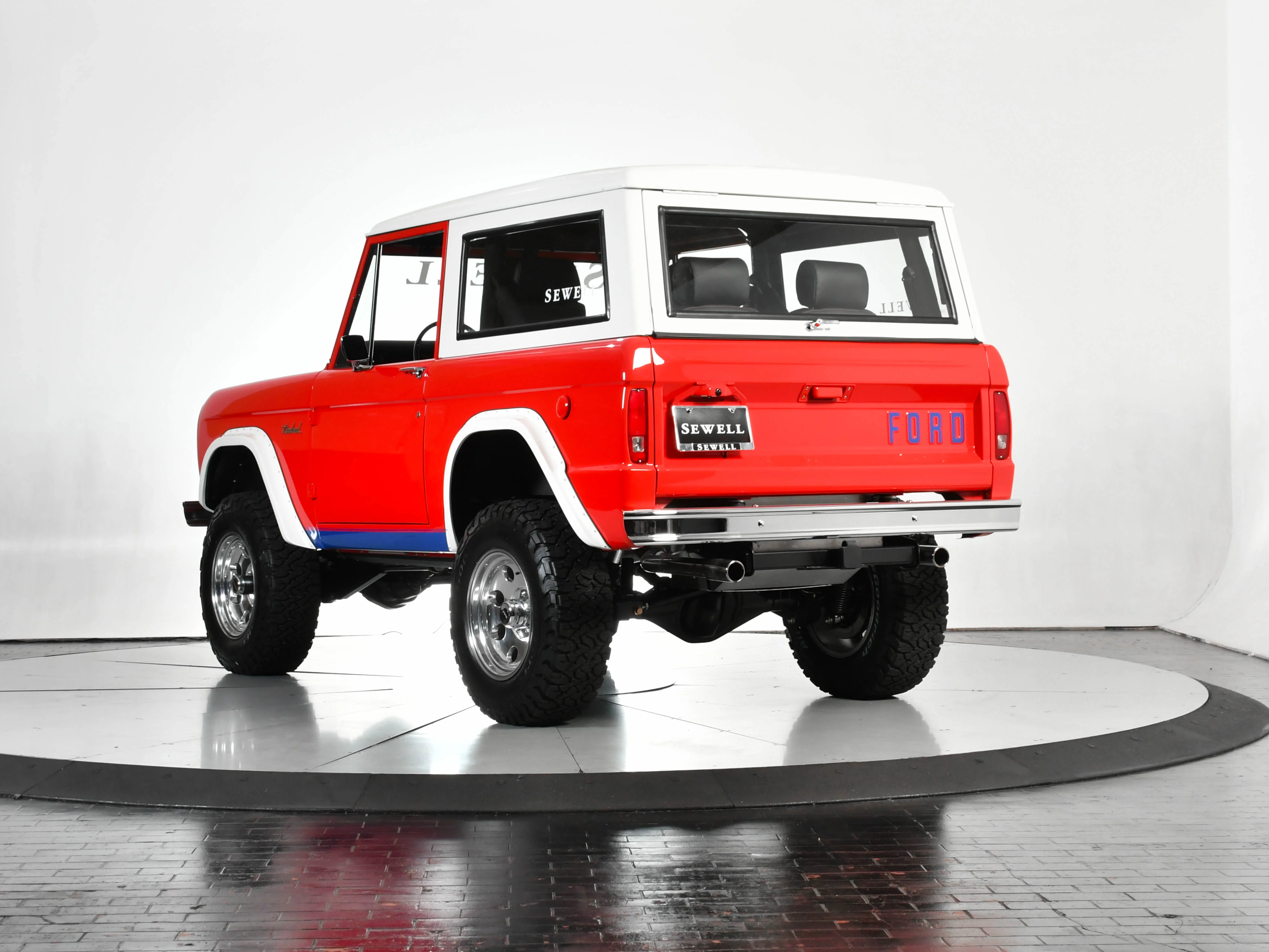 Used 1969 Pony up Red Ford Kindred Gameday Edition image 3