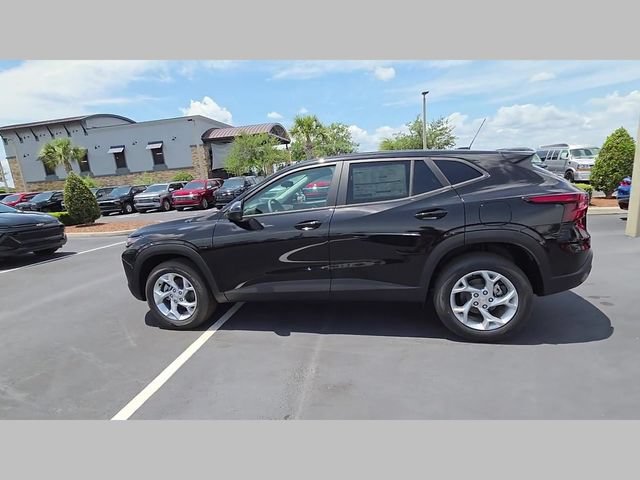 2026 Chevrolet Trax LS - Photo 22
