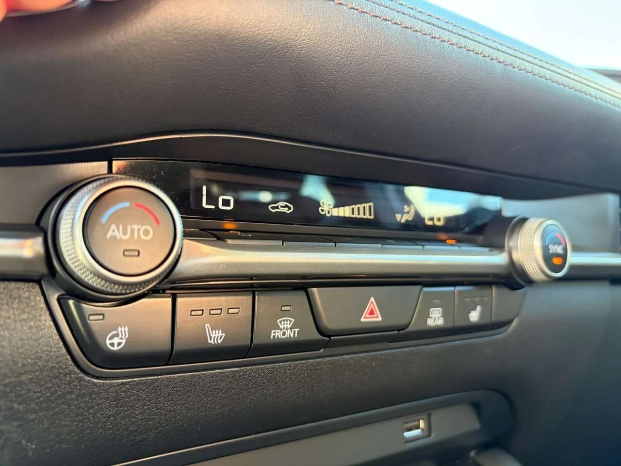 Used 2021 Deep Crystal Blue Mica Mazda GS image 25
