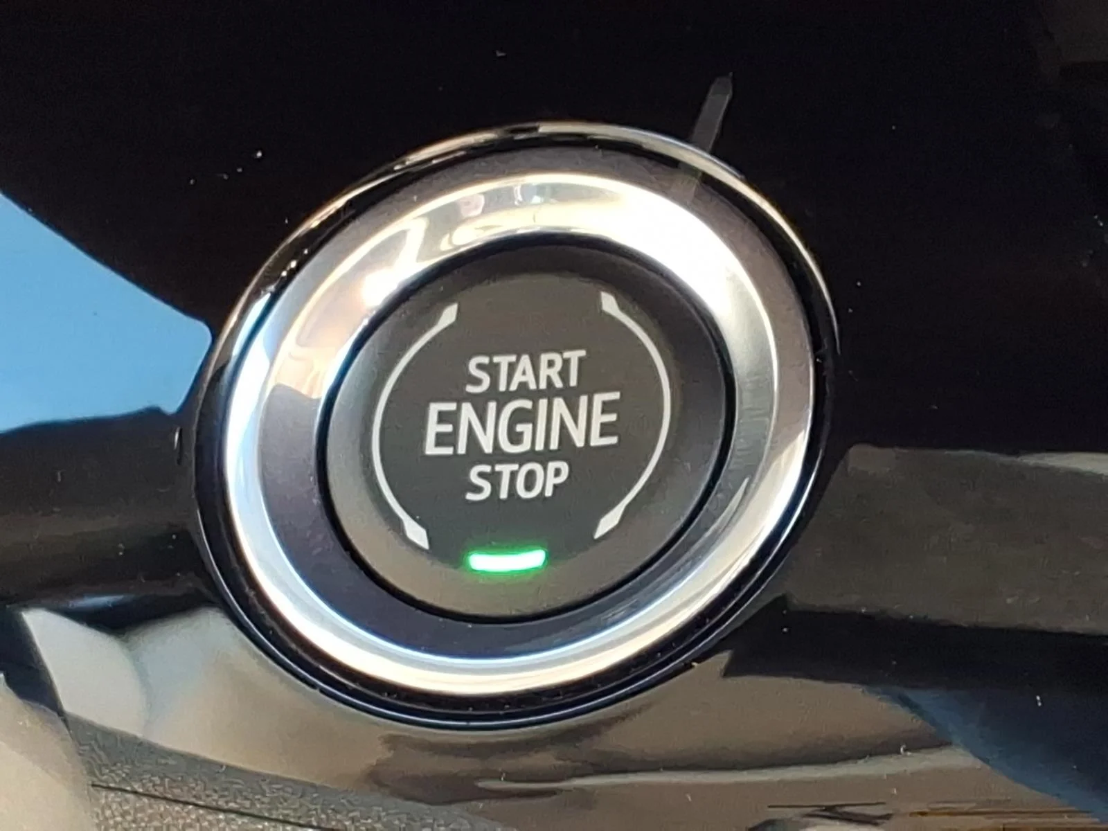 New 2026 Summit White Buick Sport Touring image 18