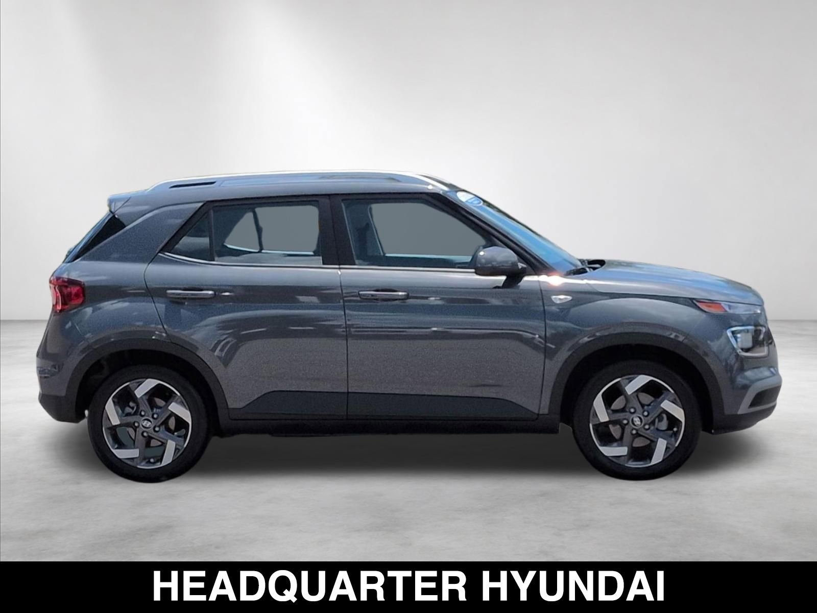 Used 2026 Ecotronic Gray Hyundai SEL image 4