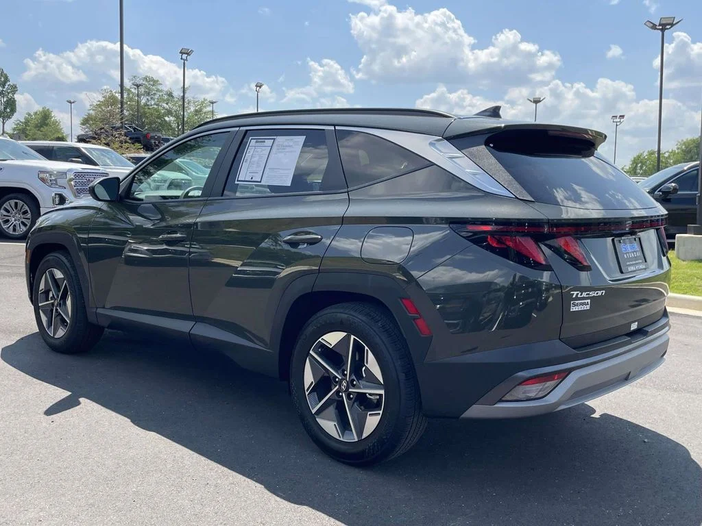 Certified Used 2026 Green Hyundai SEL image 5