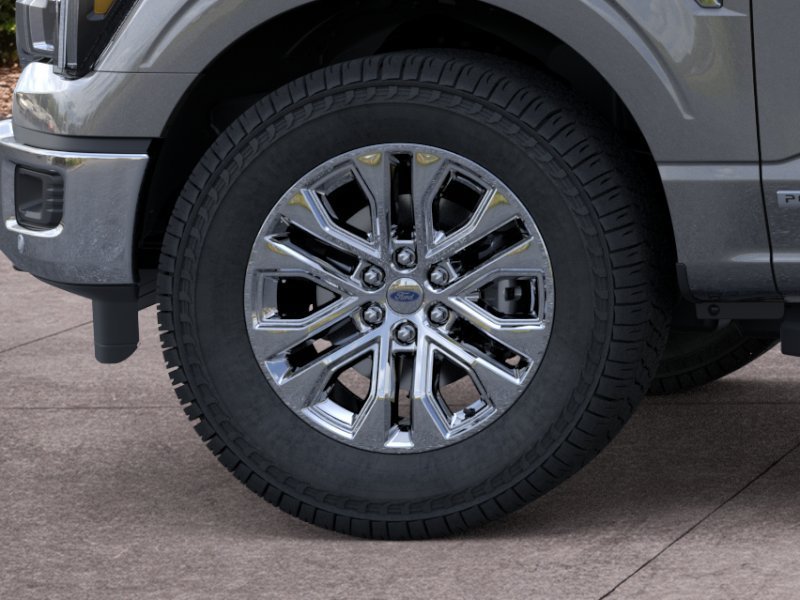 New 2026 Carbonized Gray Metallic Ford LARIAT image 19